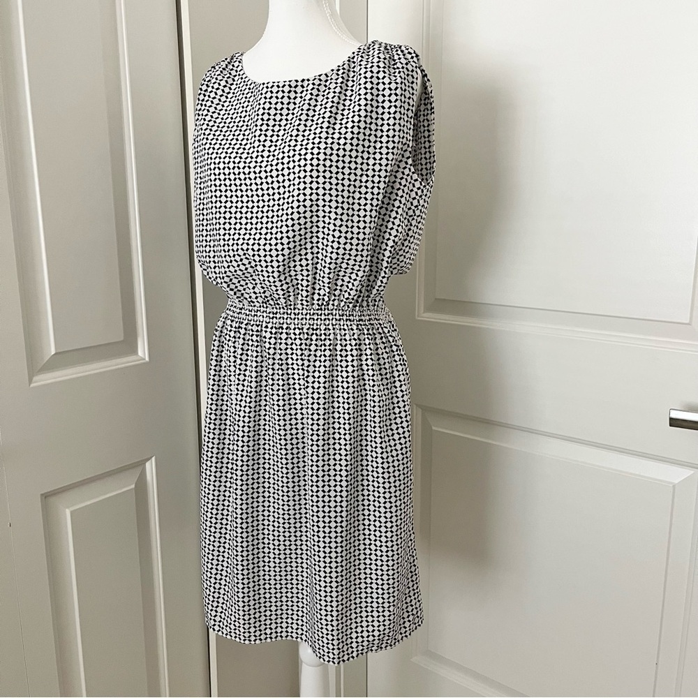 Catherine Malandrino Diamond Print Dress–Black & White, Garter Waist, Pockets, M
